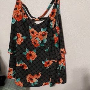 Torrid tiered floral adjustable strap Size 2 cami